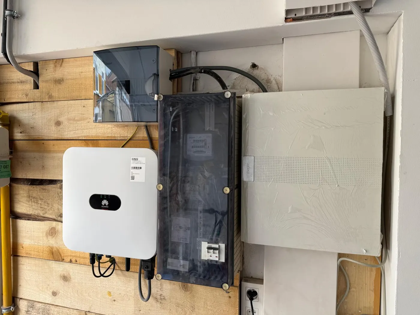 Batteries & onduleurs — réalisation Thermo Confort Solution en Wallonie