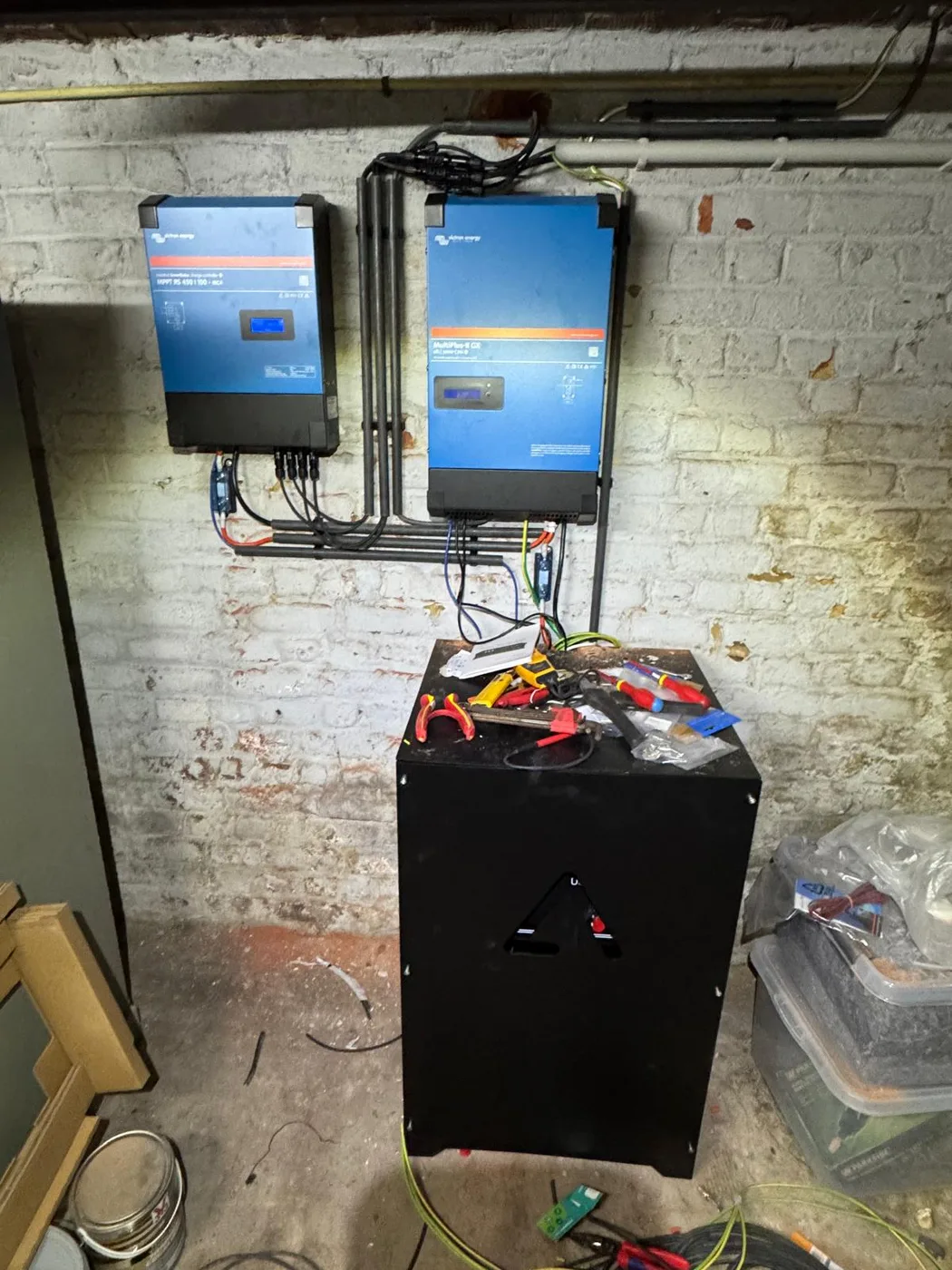 Batteries & onduleurs — réalisation Thermo Confort Solution en Wallonie